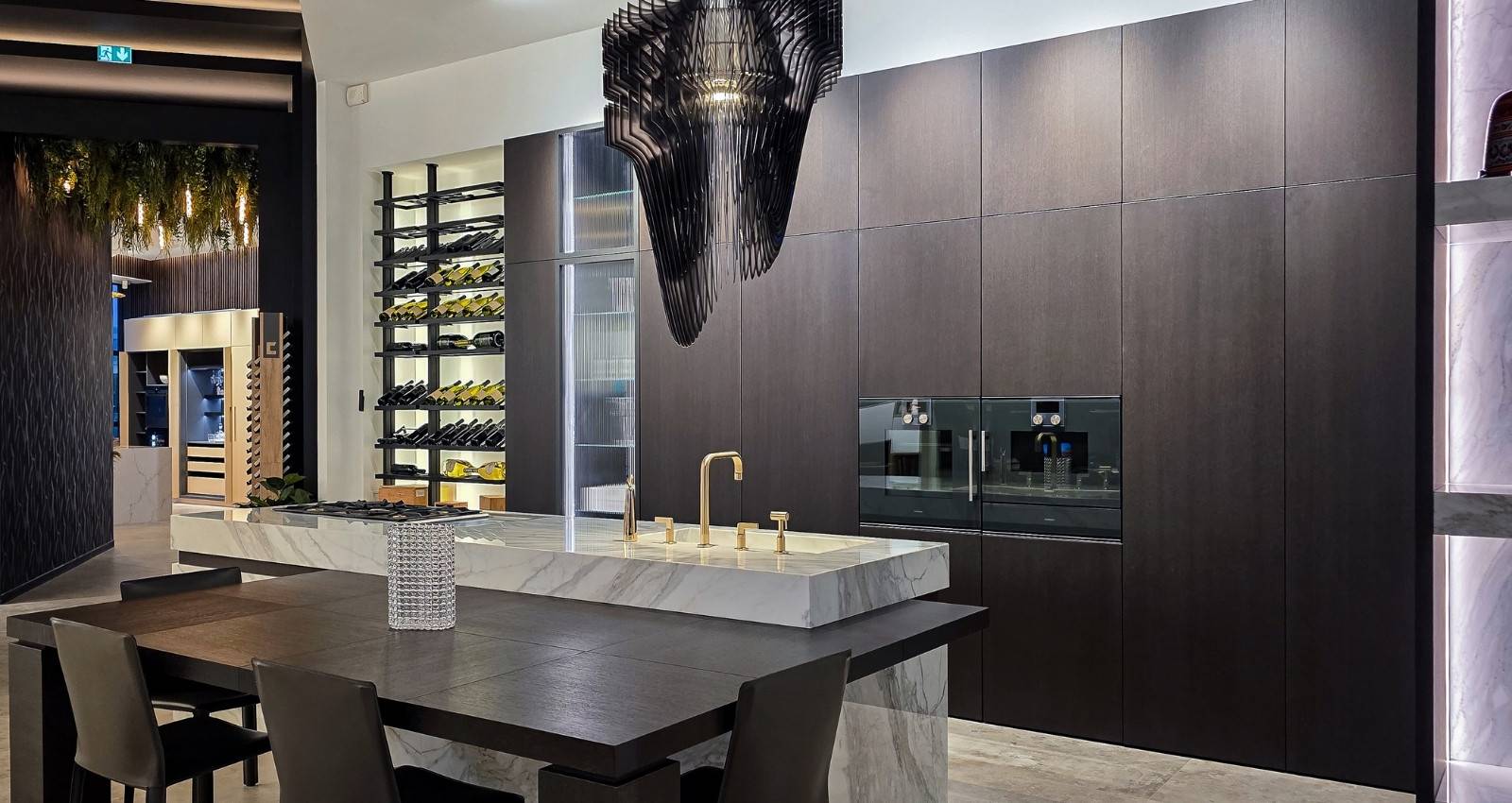 ilot-central-cuisine-sur-mesure-mougins